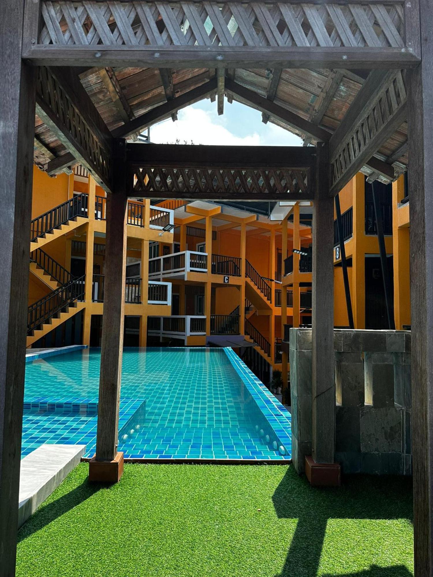 Shari-La Perhentian Island Resort Kampong Pasir Panjang  Exterior foto